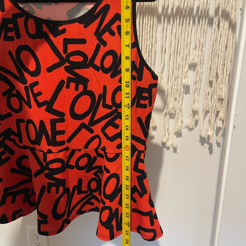 Vintage “LOVE” Graphic Sleeveless Peplum Blouse Size L - Picture 4 of 4